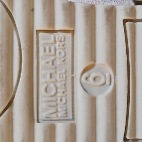 Michael Kors Toddler Sandals - Picture 8 of 8